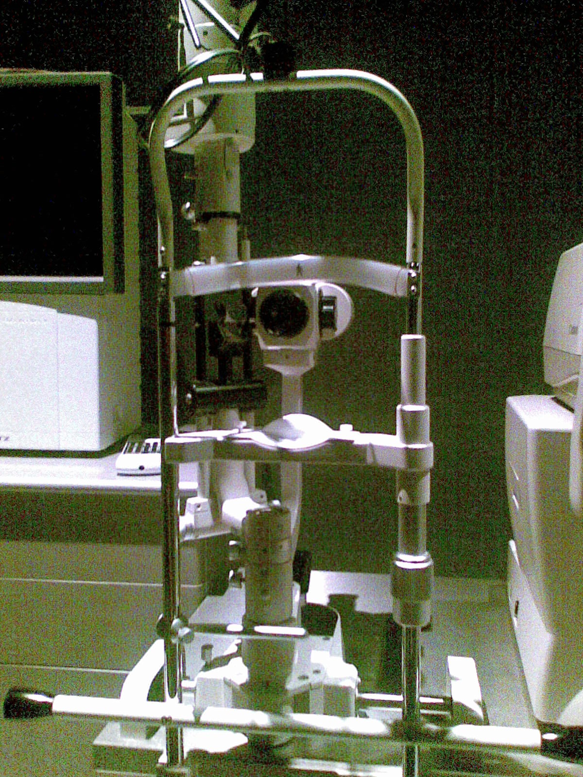 slitlampbiomicroscopy.jpg